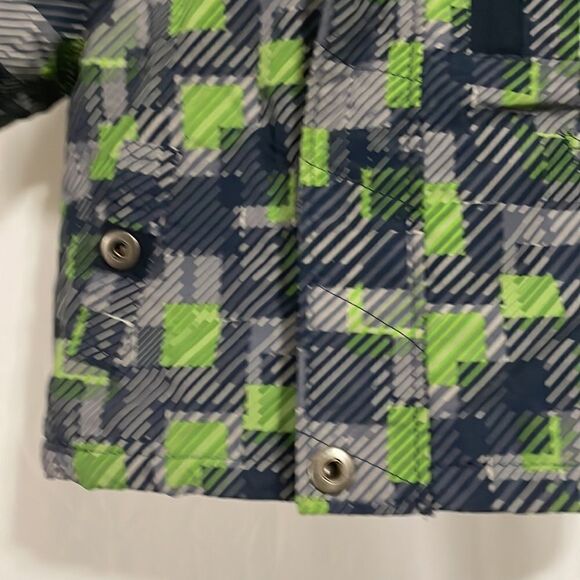 One year olds coat - Picture 3 of 6